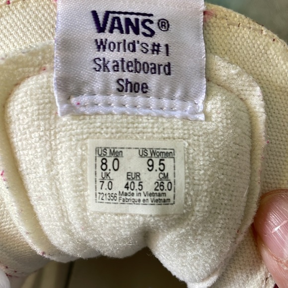Vans skateboard high tops sanitized like new - Picture 2 of 5